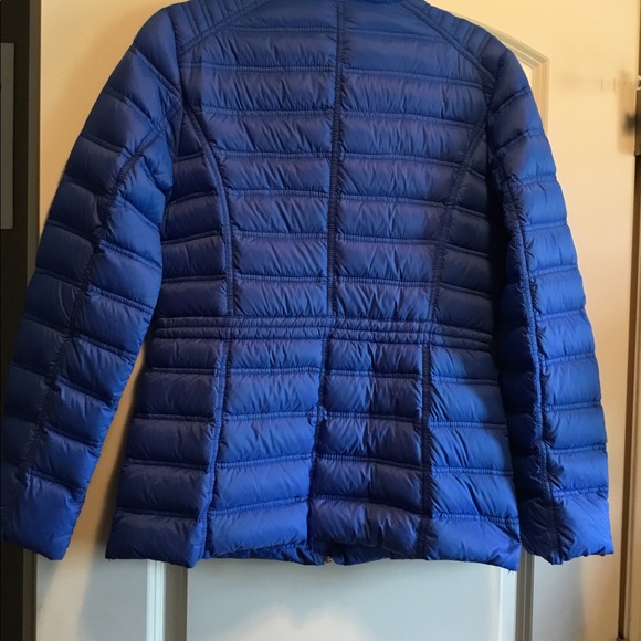 COPY - 🎈HOST PICK 3/4 💕Michael Kors🎈 - Picture 9 of 9